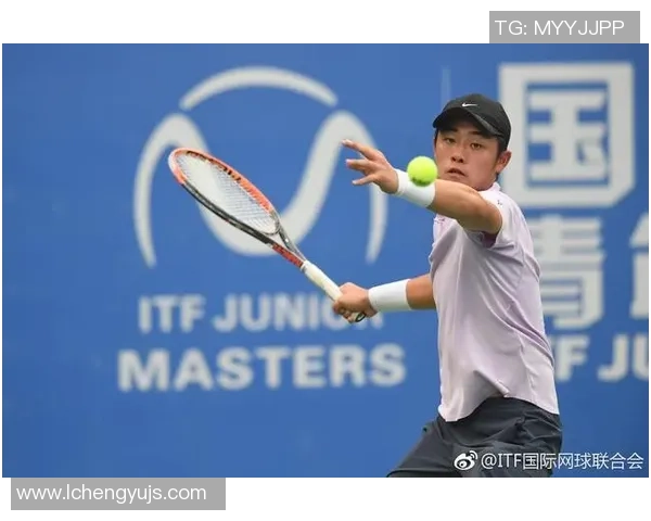 成都网球队的拼搏历程与大师赛的辉煌瞬间揭秘