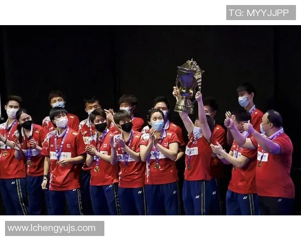 成都羽毛球队与上海羽毛球队赛后复盘分析个人能力对比与表现总结